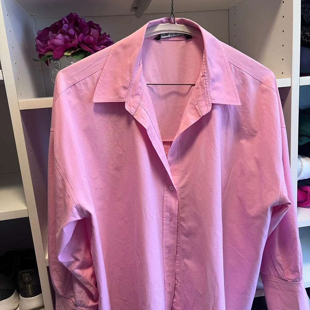 Zara Solid pink and Pink and Blue Striped Women's Blouse Lot - Picture 5 of 5